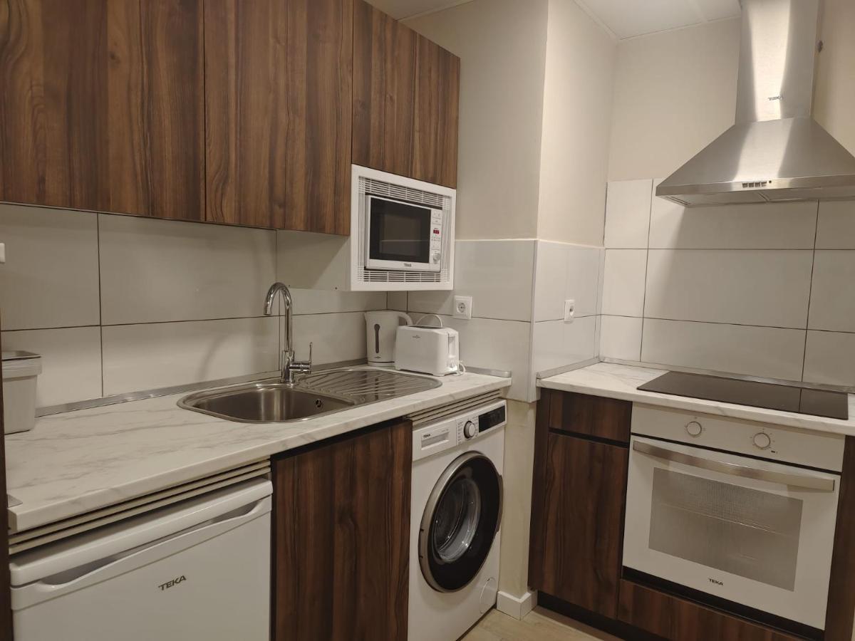 Apartamentos Picasso Alcalá de Henares Exterior foto