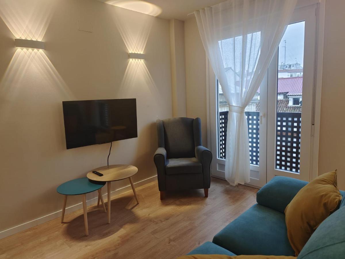 Apartamentos Picasso Alcalá de Henares Exterior foto